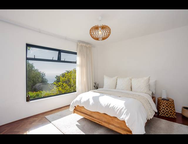 4 BEDROOM FREEHOLD FOR SALE IN FROGGY FARM